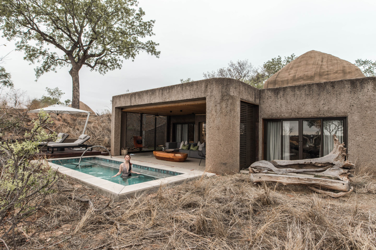 luxury safari lodge, sabi sabi game reserve, sabi sabi earth lodge