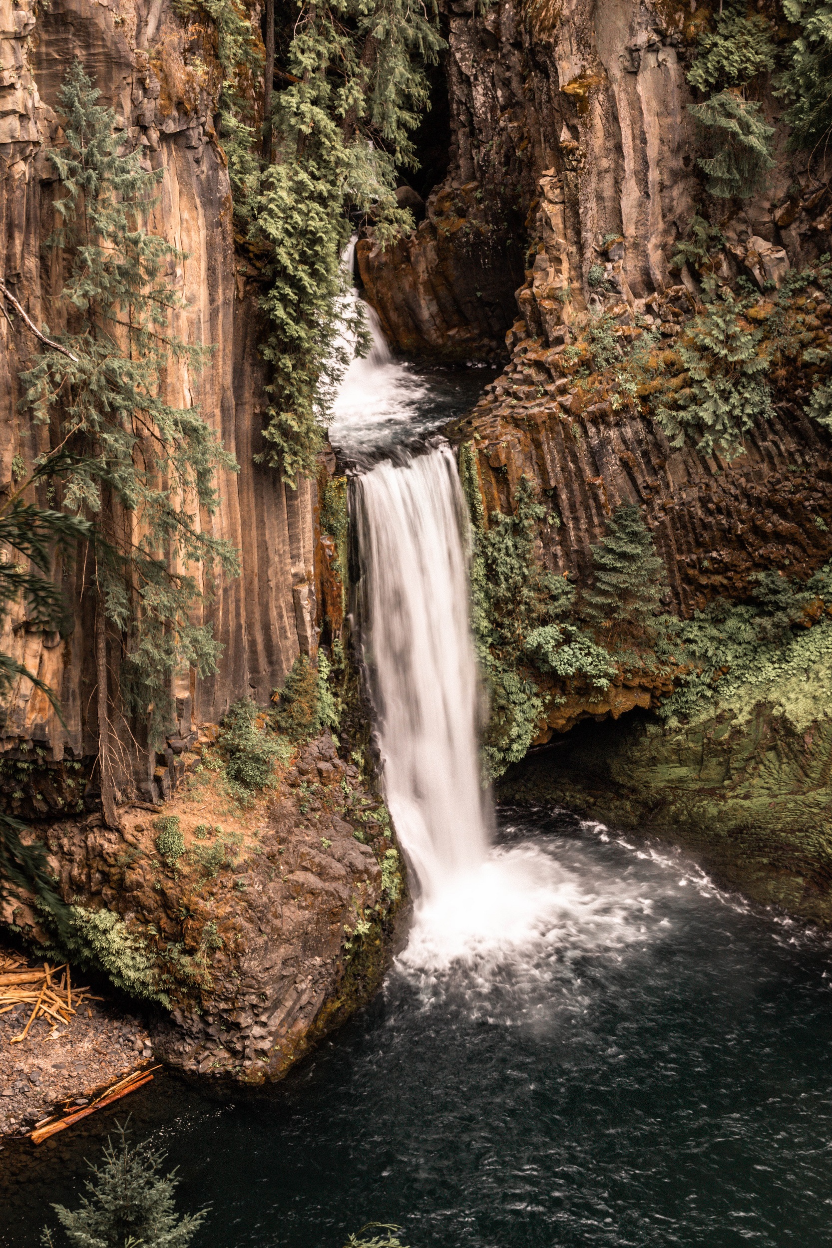 Toketee Falls in Oregon